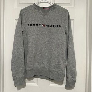 Tommy Hilfiger Grey Crewneck NWOT